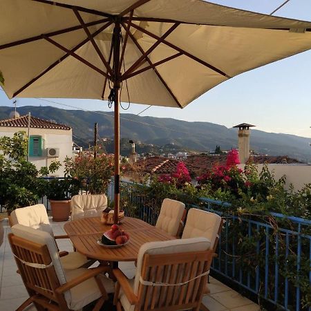 Aquarella-Stylish Veranda Apartment In Centre Of Poros Town Exteriör bild