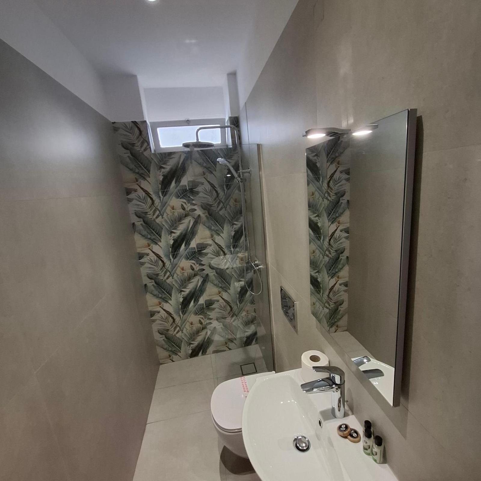 Aquarella-Stylish Veranda Apartment In Centre Of Poros Town Exteriör bild