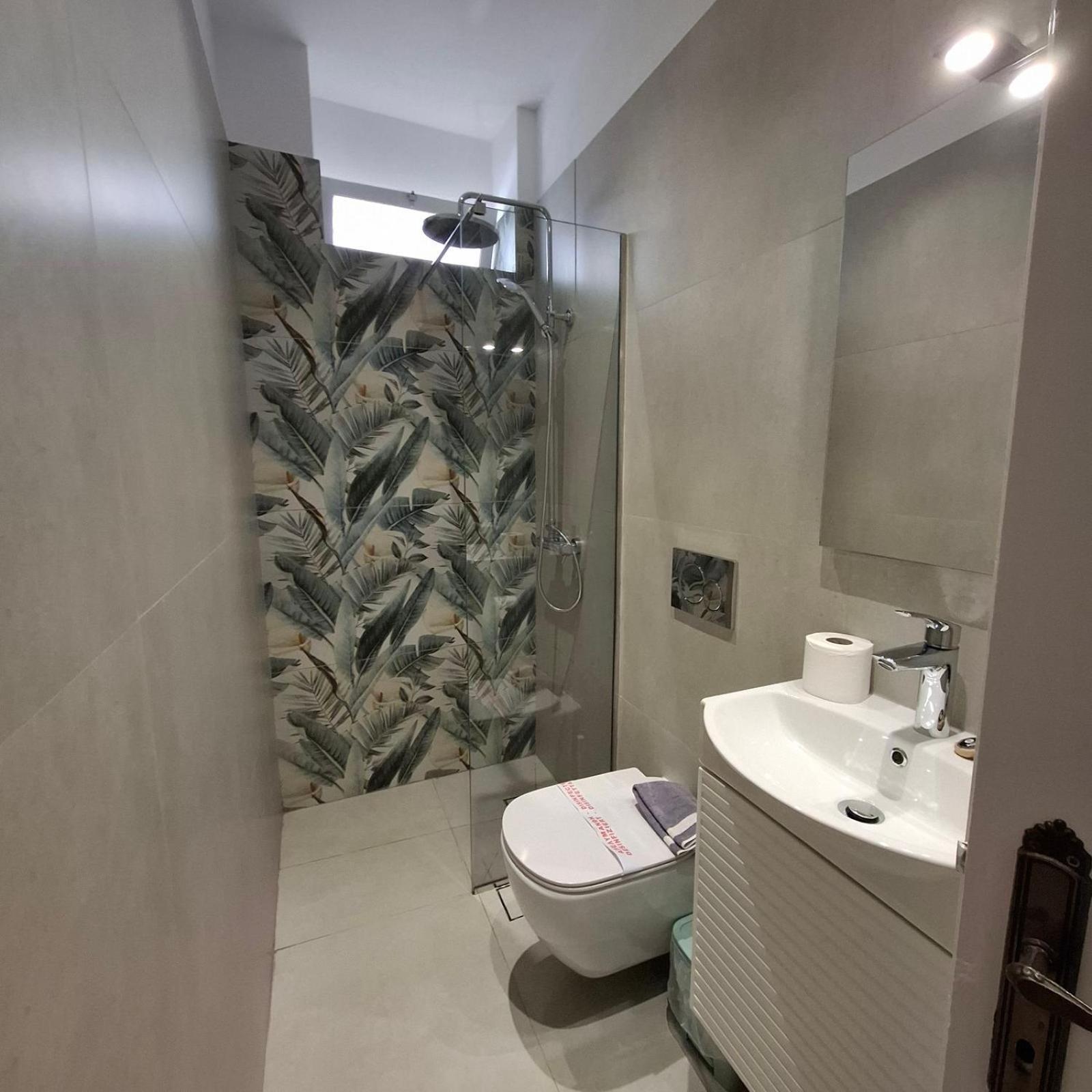 Aquarella-Stylish Veranda Apartment In Centre Of Poros Town Exteriör bild