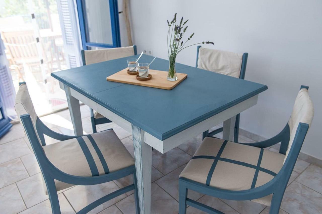 Aquarella-Stylish Veranda Apartment In Centre Of Poros Town Exteriör bild