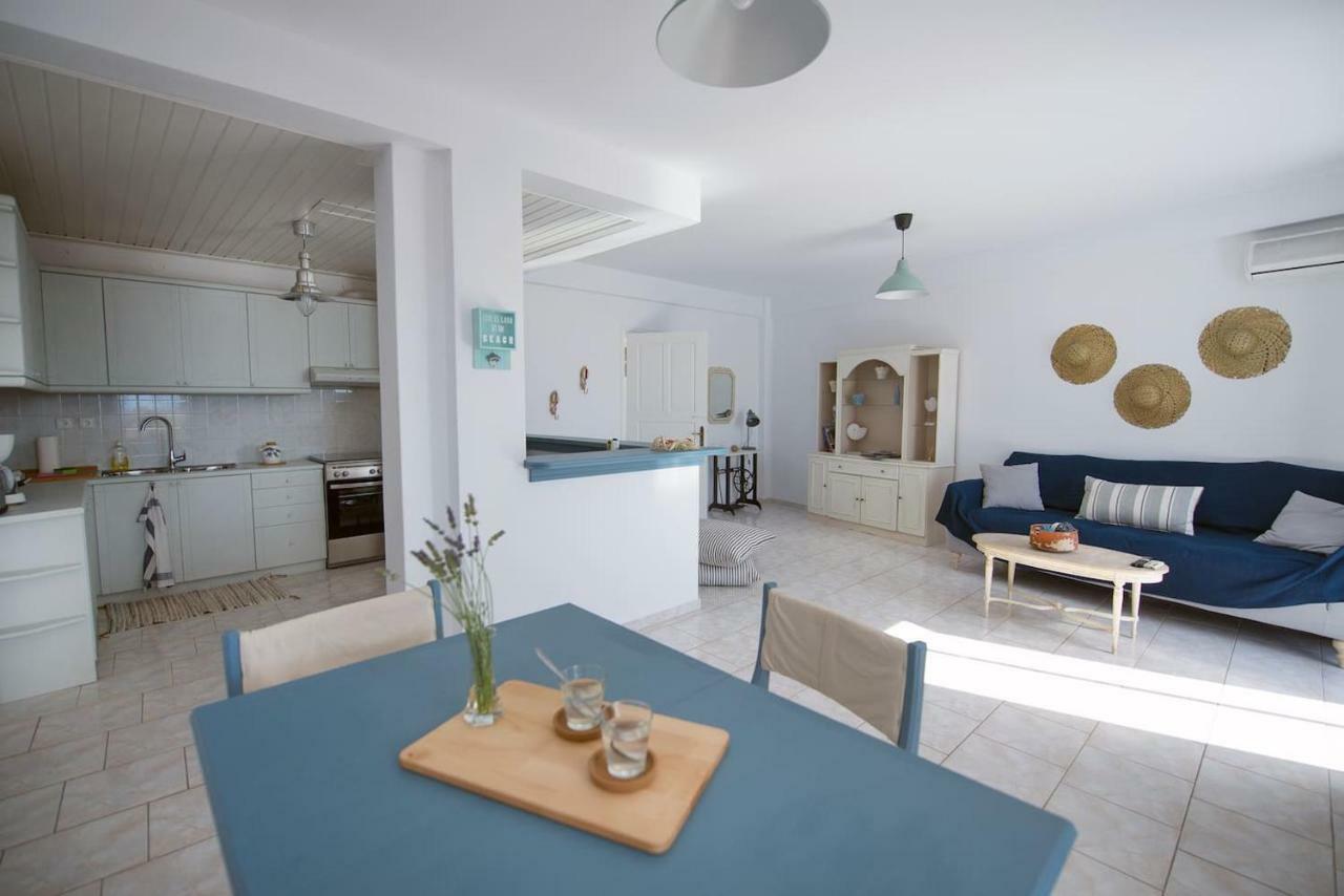 Aquarella-Stylish Veranda Apartment In Centre Of Poros Town Exteriör bild