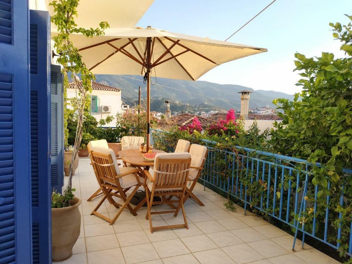 Aquarella-Stylish Veranda Apartment In Centre Of Poros Town Exteriör bild
