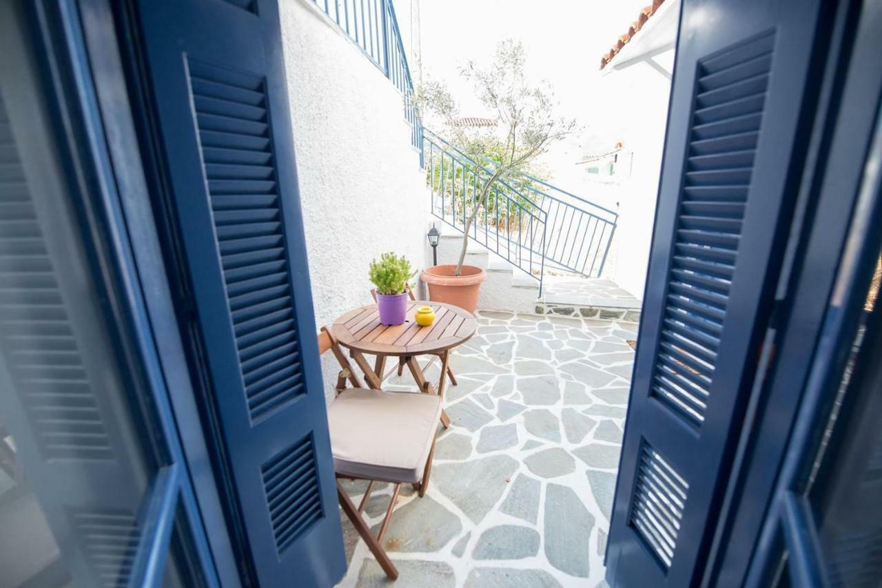 Aquarella-Stylish Veranda Apartment In Centre Of Poros Town Exteriör bild