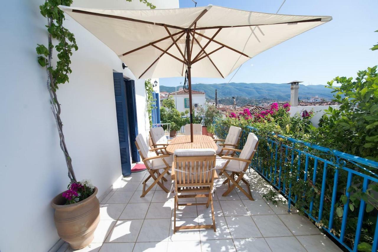 Aquarella-Stylish Veranda Apartment In Centre Of Poros Town Exteriör bild