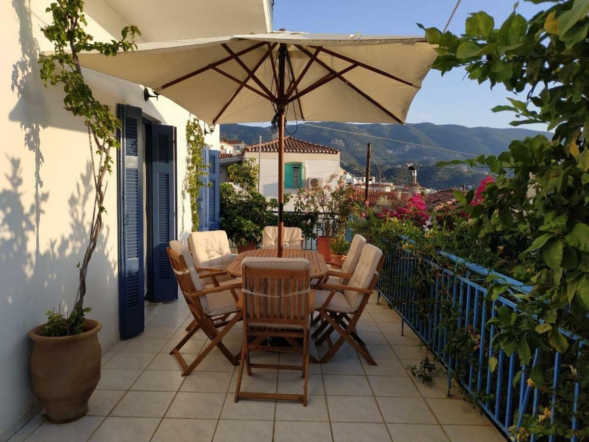 Aquarella-Stylish Veranda Apartment In Centre Of Poros Town Exteriör bild