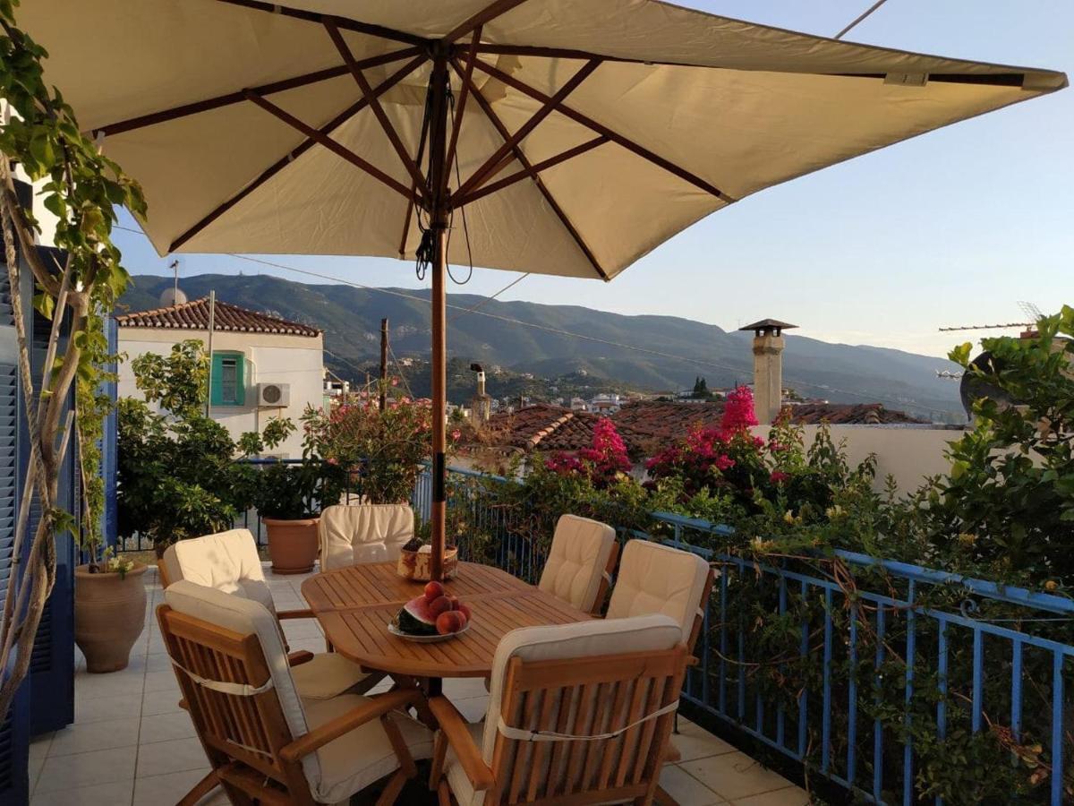 Aquarella-Stylish Veranda Apartment In Centre Of Poros Town Exteriör bild